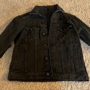 Black divided jacket